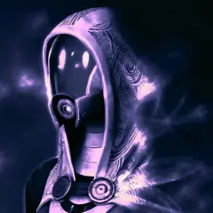 Tali z Mass Effect w fioletowej poświacie, jej maska i kaptur ozdobione są spiralnymi wzorami.