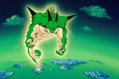 Potężny zielony smok z Dragon Ball, z rogami i kolcami, unosi się nad zielonym oceanem z wyspami.