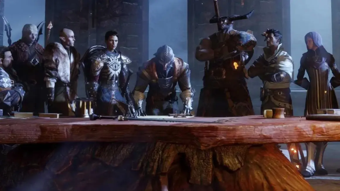 Grupa postaci z Dragon Age: Inquisition, w tym wojownicy i magowie, zbiera się przy stole, planując strategię.